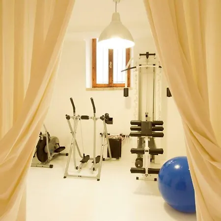 Italian Experience- La Picena Villa *