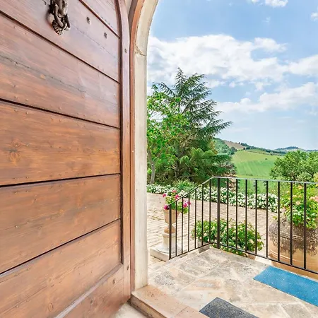 Italian Experience- La Picena Villa *