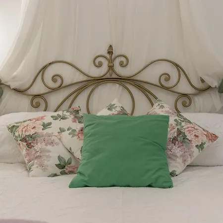 Italian Experience- La Picena * Ripatransone