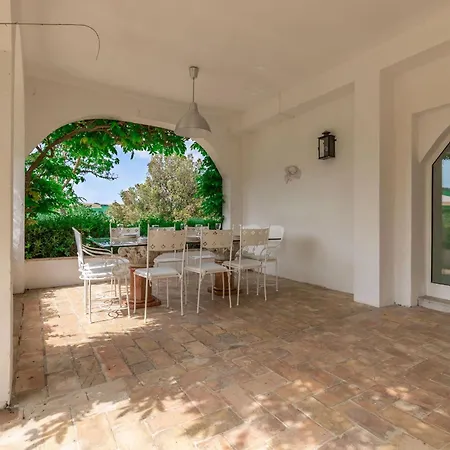 Italian Experience- La Picena Villa