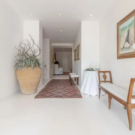 Italian Experience- La Picena Villa *