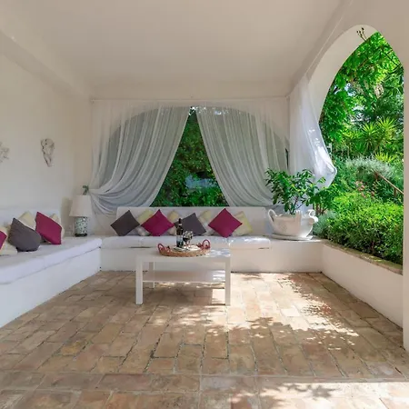 Italian Experience- La Picena * Ripatransone