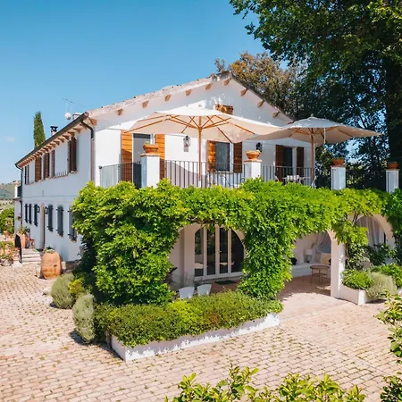 Italian Experience- La Picena * Ripatransone