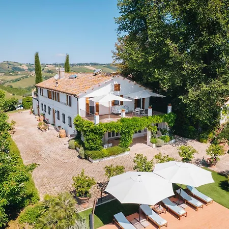 Italian Experience- La Picena Villa Ripatransone