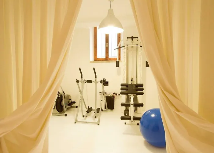 Italian Experience- La Picena Villa *