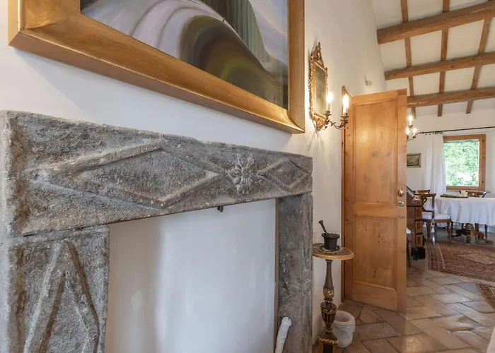 Italian Experience- La Picena Villa